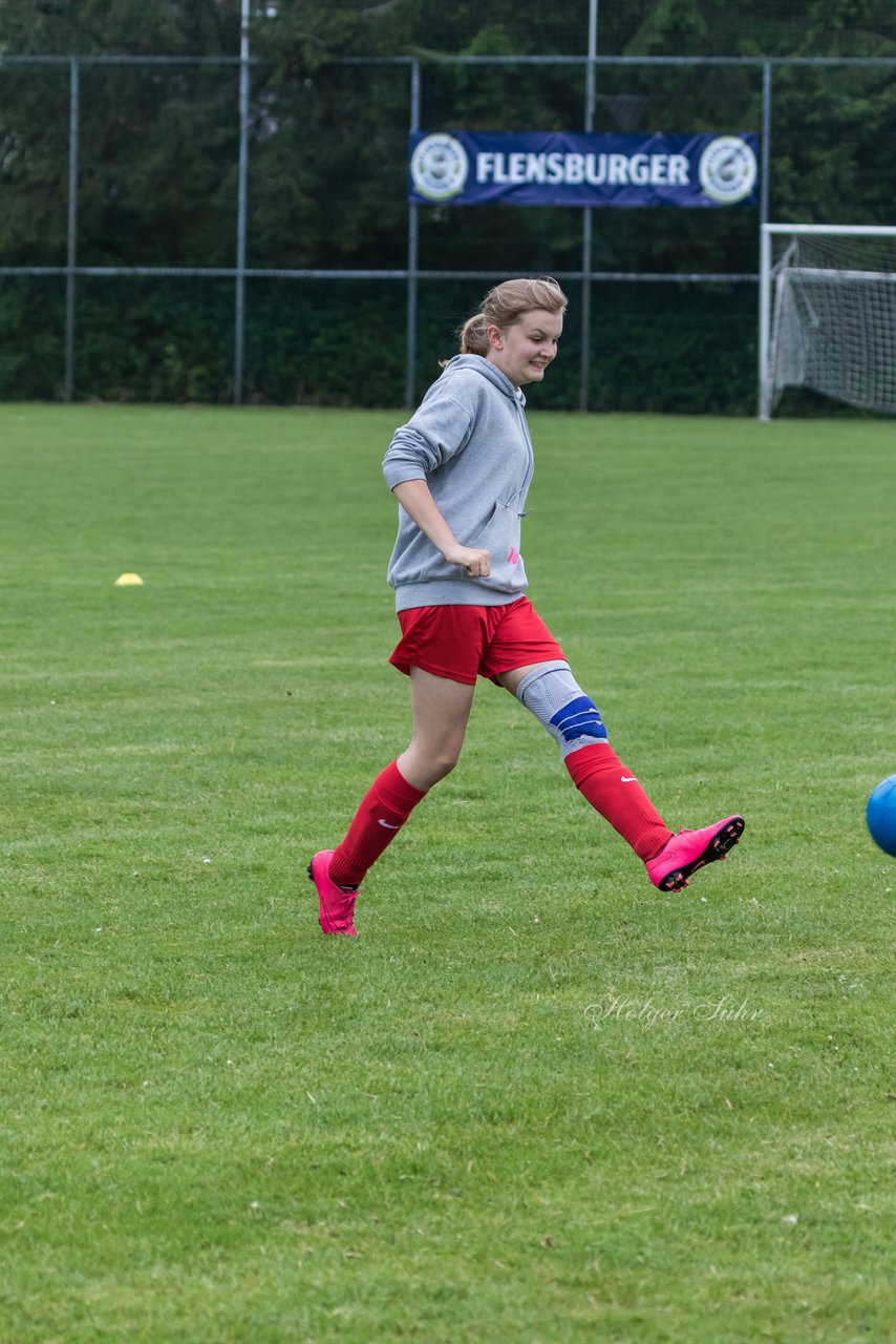 Bild 146 - wCJ SV Steinhorst/Labenz - VfL Oldesloe : Ergebnis: 18:0